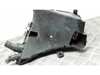 Блок предохранителей  MB100200B, MB502080B   Subaru Legacy    