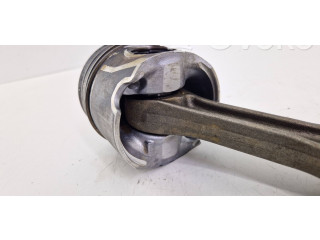 Píst 059CB, DHX   Audi Q7 4M     