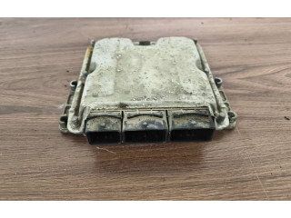 Řídící jednotka 8200211711, 8200085386 Renault Vel Satis 2004