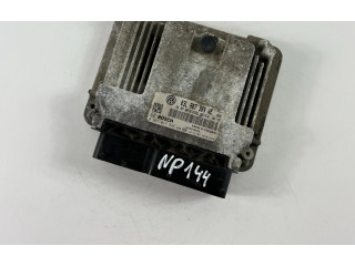 Блок управления двигателем Блок управления 03L907309AE, 0281017946   Volkswagen PASSAT B7