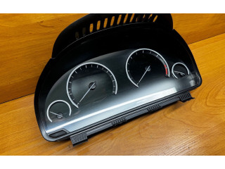 Přístrojová deska BMW 7 F01 F02 F03 F04 2011 9232955, 17388410