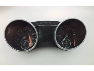 Панель приборов A1645403447   Mercedes-Benz GL X164       