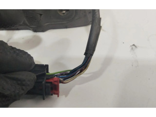 Зеркало электрическое Volkswagen Jetta V 2005 - 2010 года