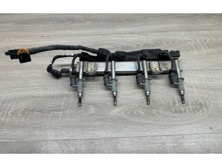 Vstřikovač 8212533220c, 2325025020 Toyota RAV 4 (XA50) XA25A