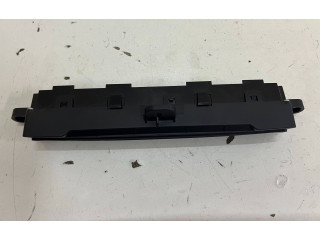 Дисплей    BHR155260   Mazda CX-3