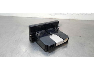 Блок управления климат-контролем 31268055 Volvo S40