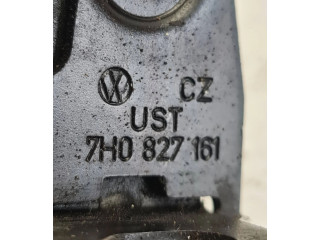 Zámek zadních dveří 7H0827161   Volkswagen Caddy 2004