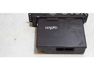 Блок управления климат-контролем Mitsubishi Pajero