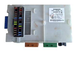 Блок предохранителей 7G9T14C256FA, 30765624AE Volvo V70