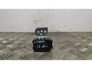 Блок управления 284T16FL0B   Nissan X-Trail T32