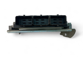 Блок управления двигателем ECU