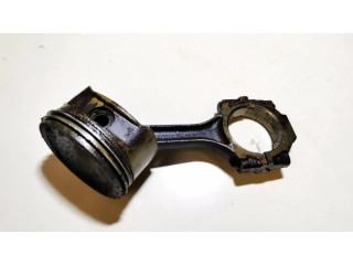 Píst KIA Sedona pro benzínový motor 2.5