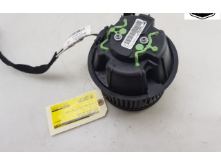 Вентилятор печки    272106020R, 272106020R   Dacia Duster