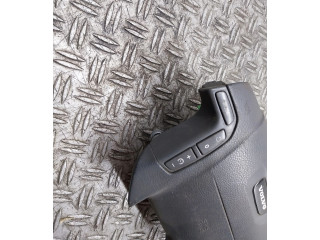 Подушка безопасности водителя    Volvo V70