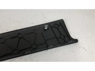 Другая деталь салона