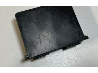 Блок управления E1065901C   Peugeot 308