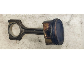 Píst 8207279 Opel Cascada pro benzínový motor 1.4