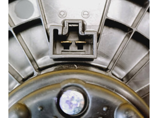 Вентилятор печки 272700-0201 Daihatsu Trevis