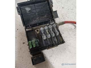 Блок предохранителей 1j0937550 Skoda Octavia Mk1 (1U)