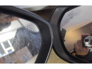 Зеркало (управляемое электричеством)    Peugeot 5008 II