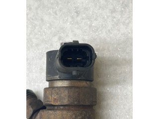 Форсунка 0445110251, 30750283    Volvo V70   