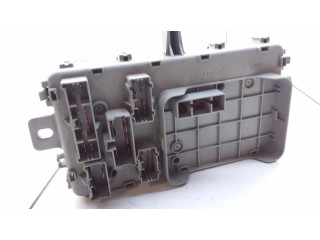 Блок предохранителей YQE102720, 203142090999 Rover 414 - 416 - 420