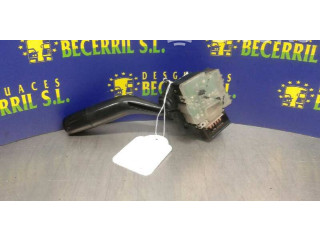 Ручка стеклоочистителей 17B122 Mazda Premacy