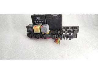 Блок предохранителей  8d0937503E, 800937   Audi A6 S6 C5 4B    