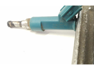 Vstřikovací lišta 2325037021 Toyota Prius+ (ZVW40)