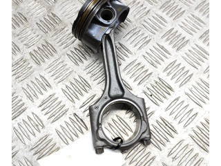 Поршень 32213692, 31401957 Volvo XC40