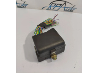 Блок предохранителей 9162316, P6A666206F104   Volvo S80    