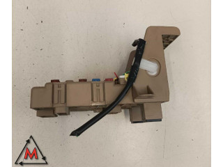 Pojistková skříňka 82201FJ211 Subaru XV 2011