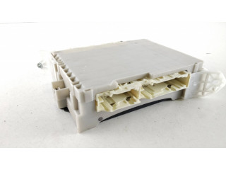 Pojistková skříňka 88281CA500, 82201CA020 Toyota GT86 2013