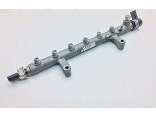 Vstřikovací lišta 05A130089, 05A130090   Audi Q7 4L     