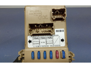 Блок предохранителей     Subaru Forester SG    