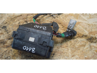 Блок предохранителей 8266187405 Daihatsu Terios