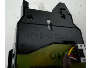 Ручка стеклоочистителей 17D770   Volvo C30