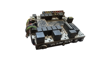 Блок предохранителей 30679527, 08696098 Volvo XC90