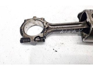 Поршень с шатуном Nissan Almera N16