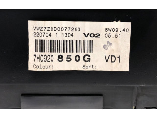 Přístrojová deska Volkswagen Transporter - Caravelle T5 2004 7H0920850G