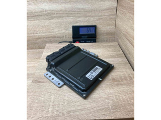 Řídící jednotka MEC33711   Nissan Murano Z50 2002