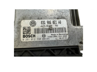 Řídící jednotka 03G906021AQ, 1039S12049 Volkswagen Caddy 2006