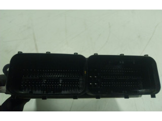 Блок управления двигателя 04L906026QE5T0, 04L907309P Volkswagen Touran III