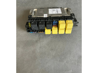 Pojistková skříňka A2305454632 Mercede-Benz S W222 2015