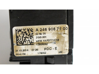 Pojistková skříňka 2469067100 Mercedes-Benz A W176 2014