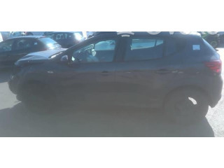 Моторчик заднего дворника 287109280R    Dacia Sandero III