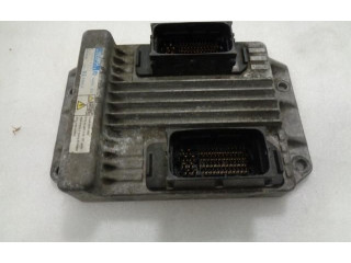 Блок управления двигателем Блок управления 8980003220 Opel Meriva A
