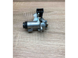 Zámek zadních dveří 8E0827573 Audi A6 S6 C6 4F 2004