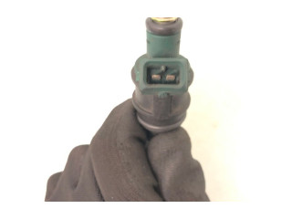 Vstřikovač 6900370, 6900370 Volvo S40, V40 B4184S2