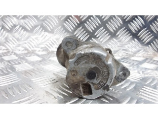 Устройство натяжки ремня